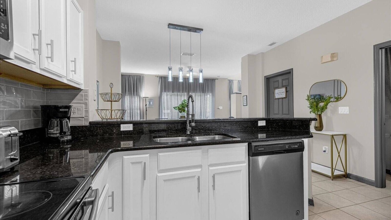 Photo of Kitchen in Sunset Lakes