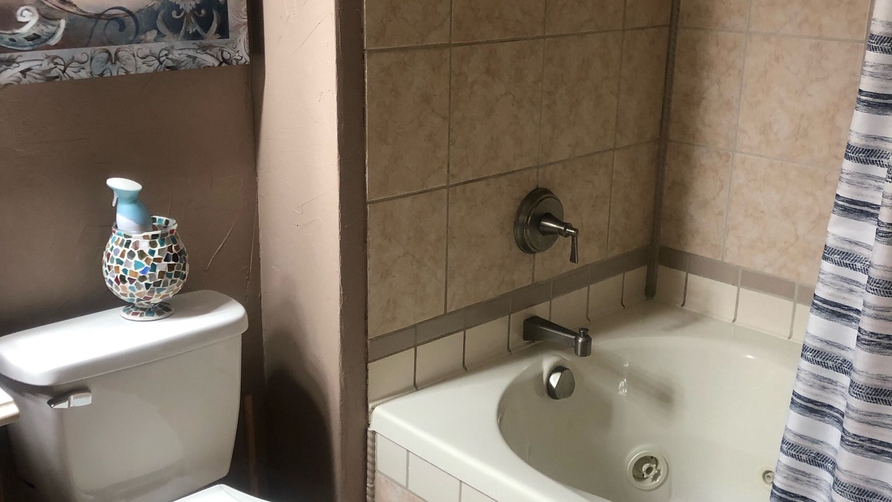 Photo of Bathroom in Counce