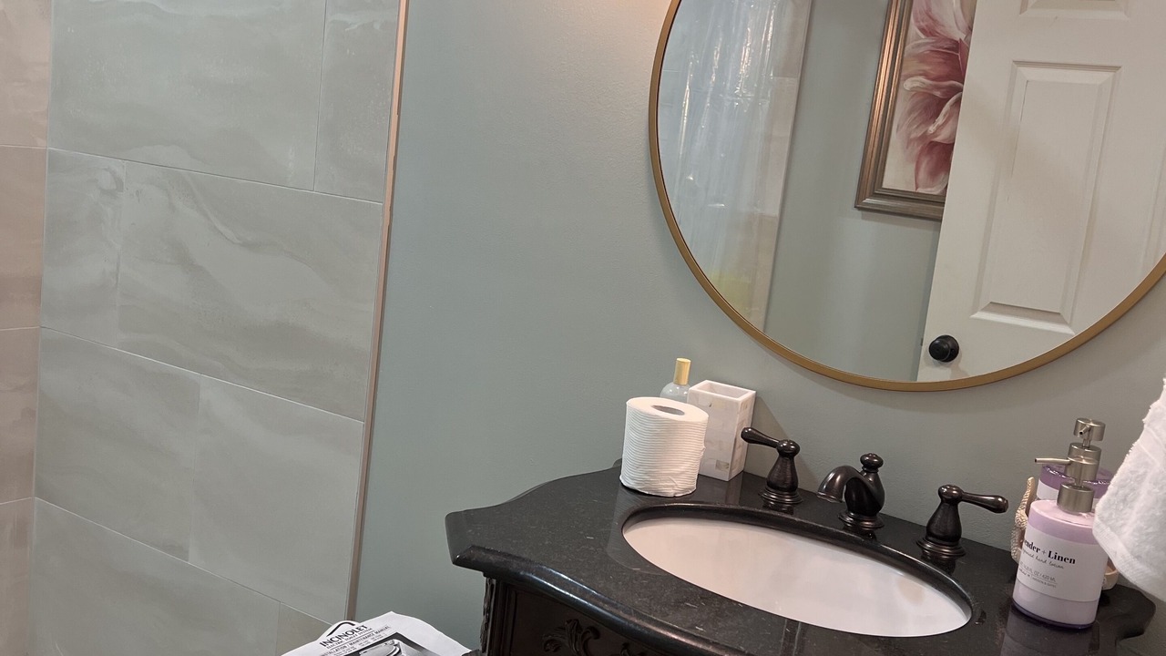 Photo of Bathroom in Creek County