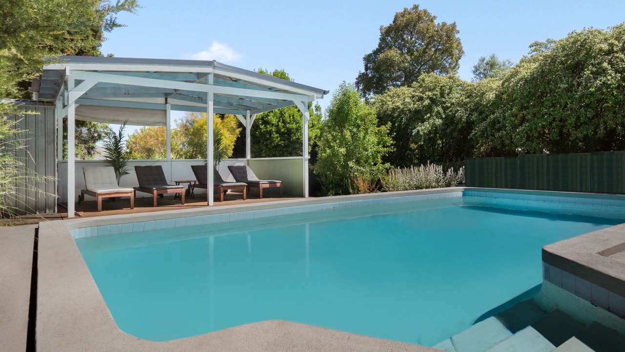 Photo of Outdoor in West Bathurst