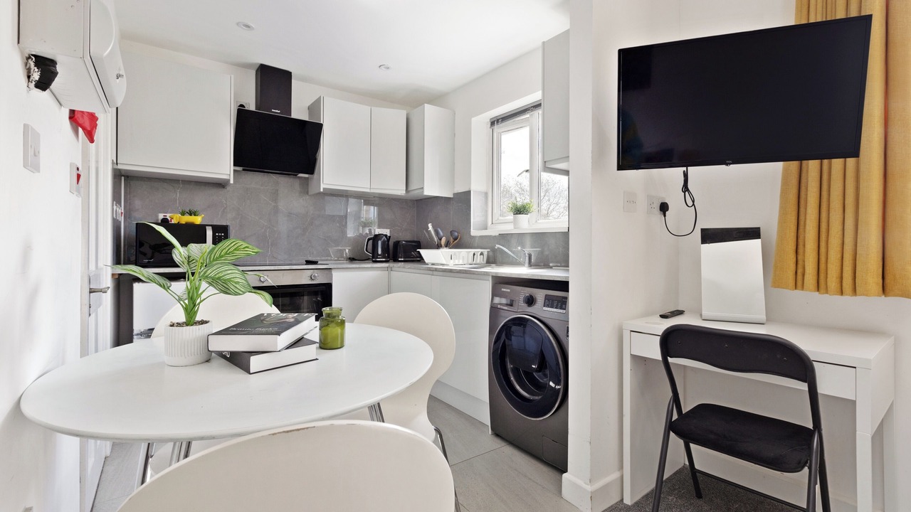 Photo of Others in South Harrow