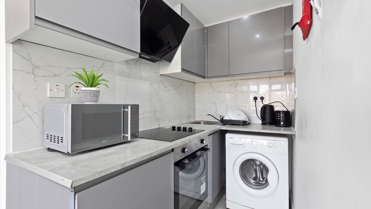 Photo of Others in South Harrow