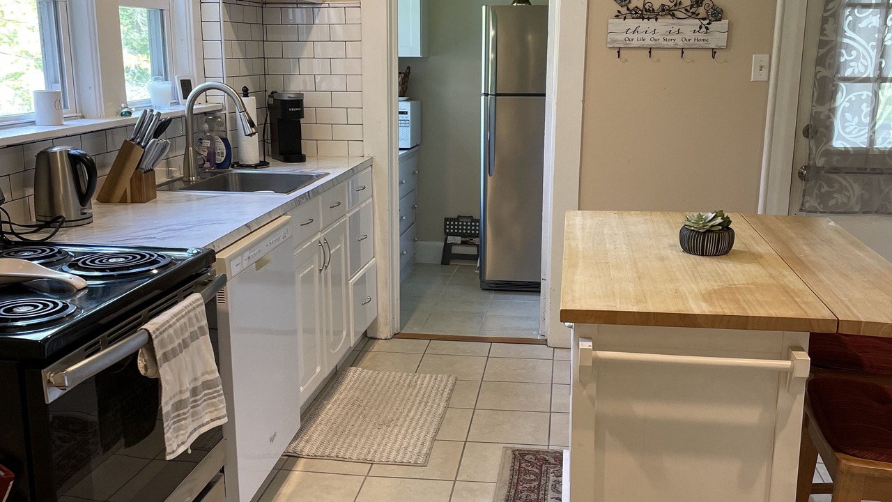 Photo of Kitchen in South Amherst