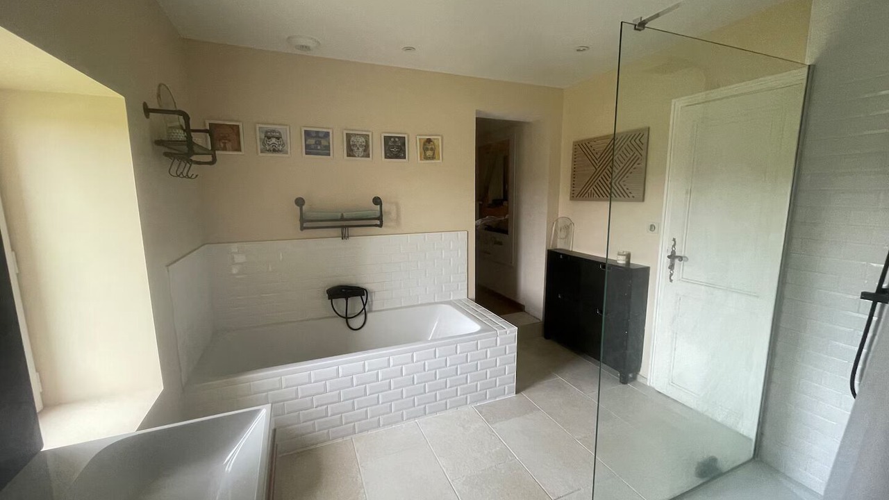 Photo of Bathroom in Boisse