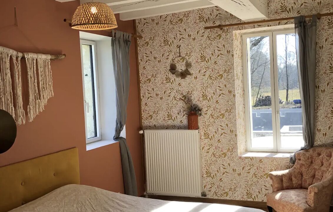 Photo of Bedroom in Boisse