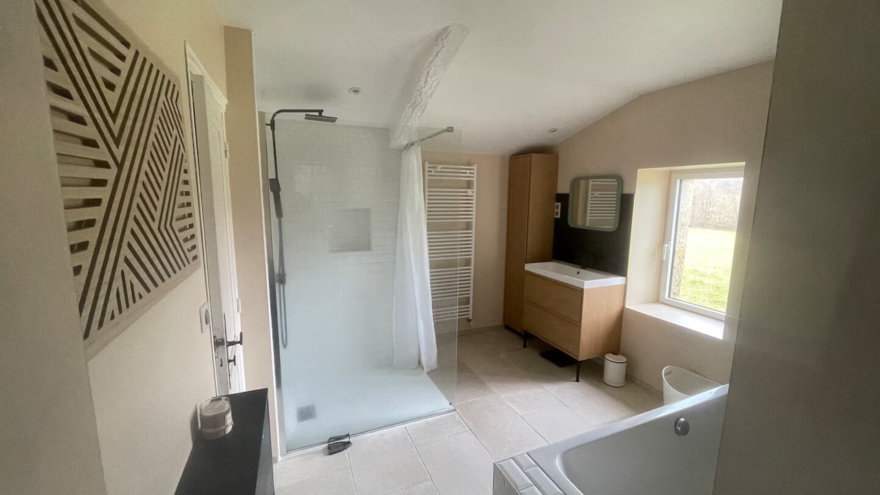 Photo of Bathroom in Boisse