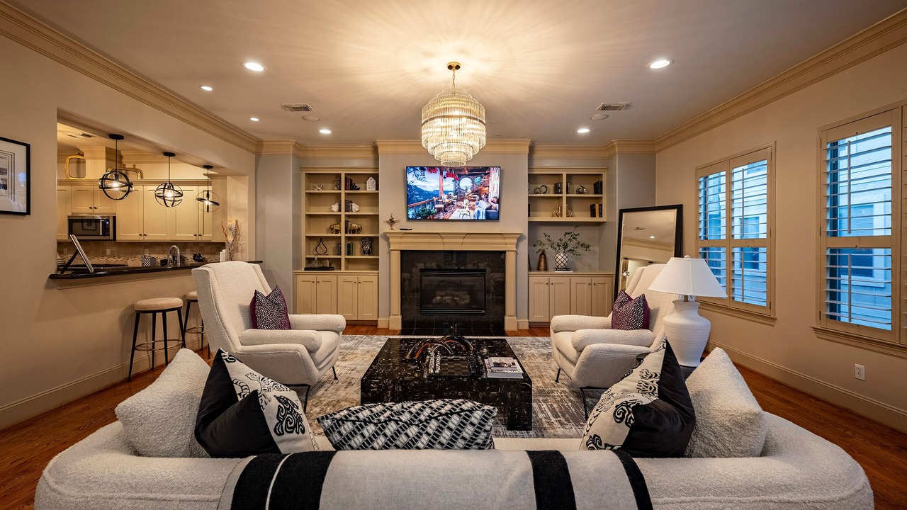 Photo of Livingroom in Houston