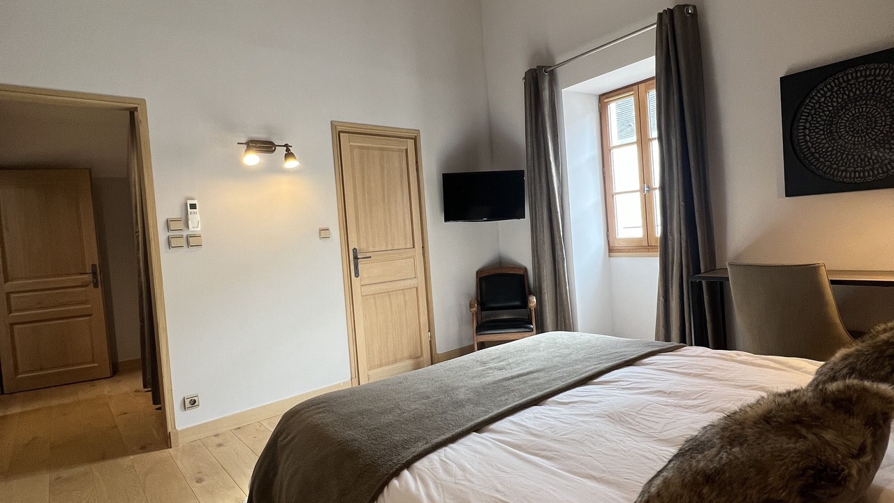 Photo of Bedroom in Chassagne-Montrachet