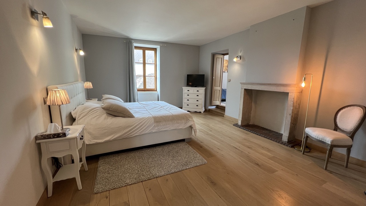Photo of Bedroom in Chassagne-Montrachet