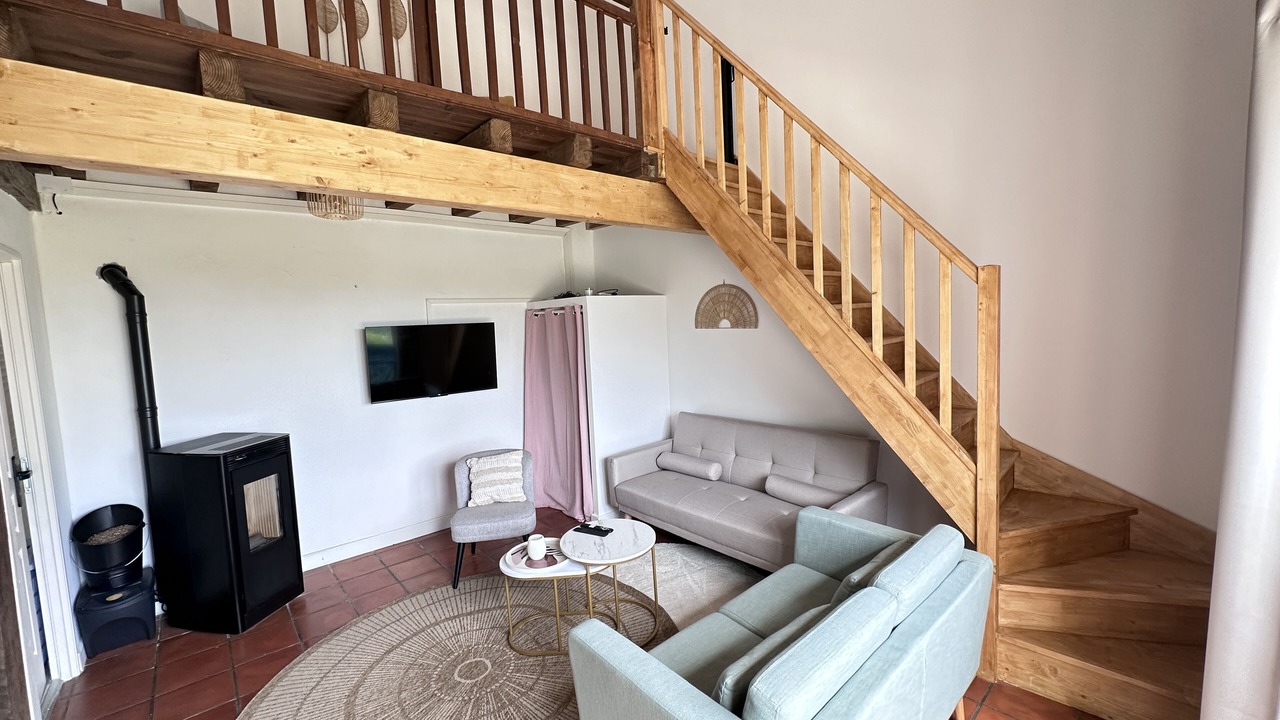 Photo of Livingroom in Saint-Just