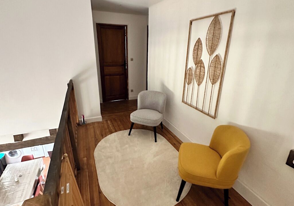 Photo of Others in Saint-Just