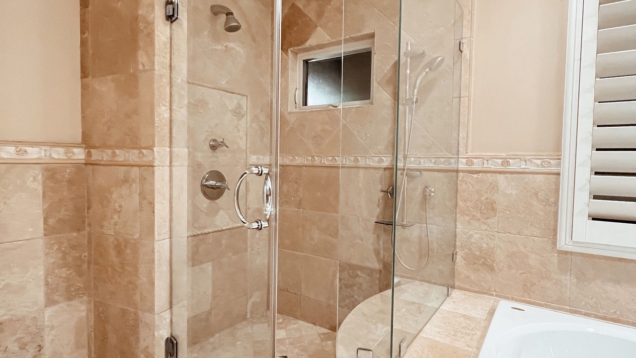Photo of Bathroom in Midway City