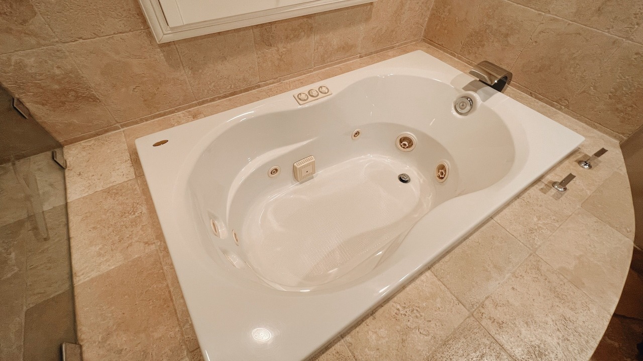Photo of Bathroom in Midway City