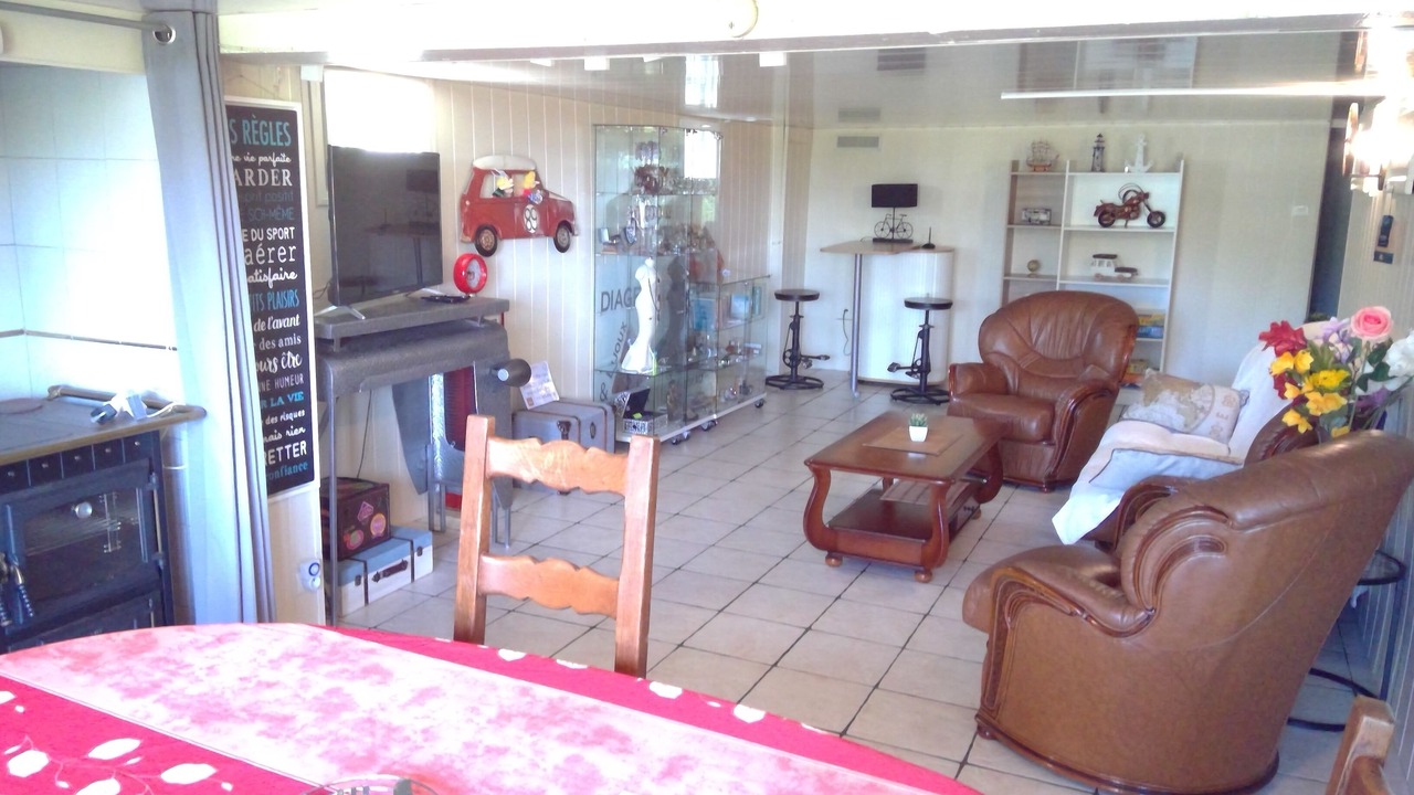 Photo of Others in Saint-Genest