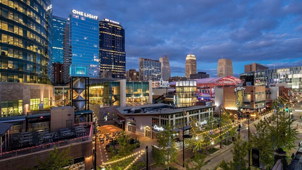 Photo of Others in Downtown Kansas City