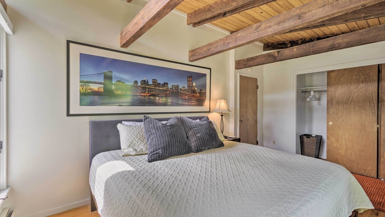 Photo of Bedroom in Webster