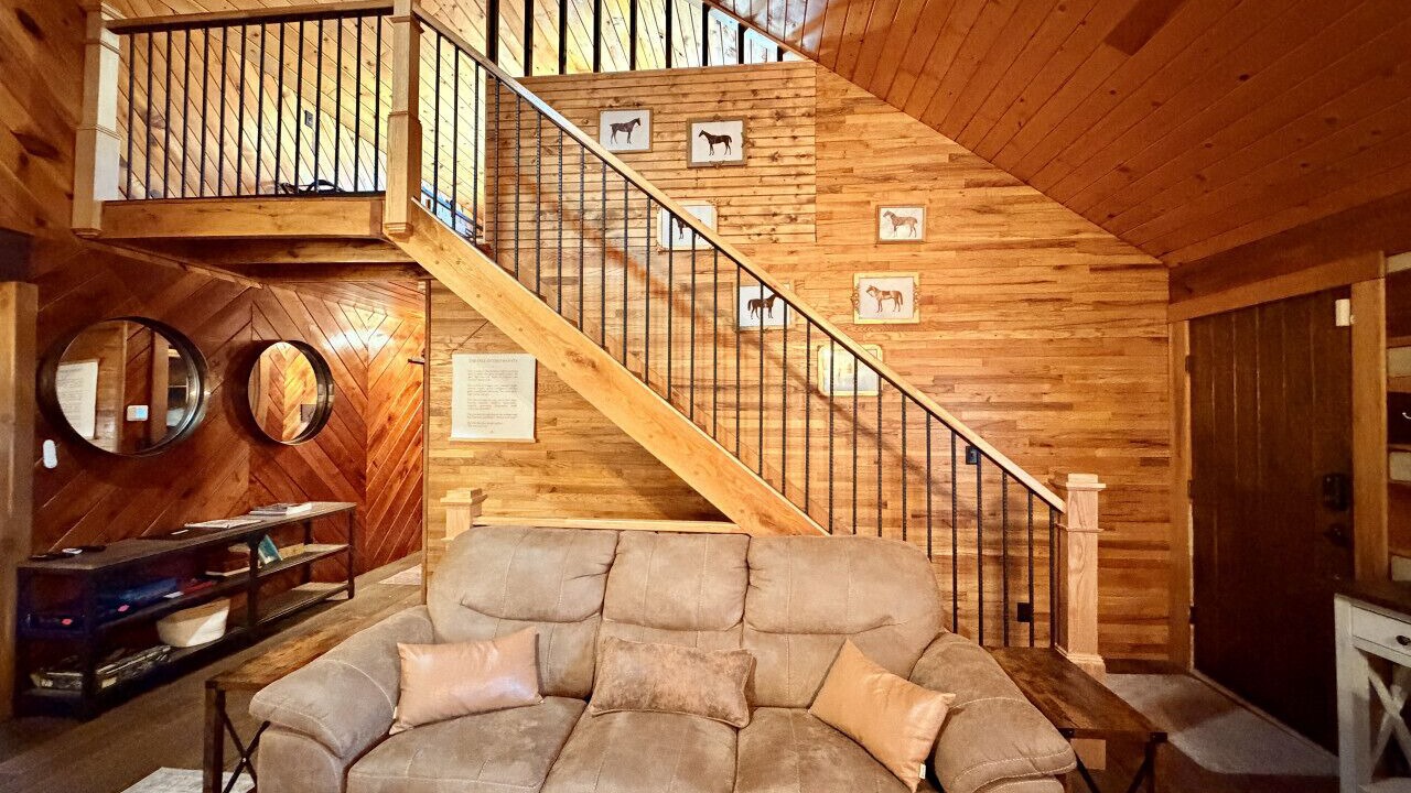 Photo of Livingroom in Beattyville