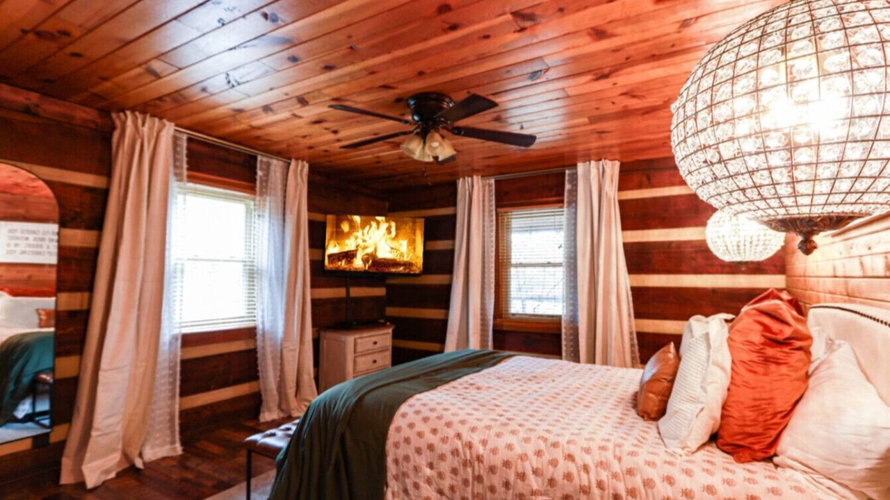 Photo of Bedroom in Beattyville