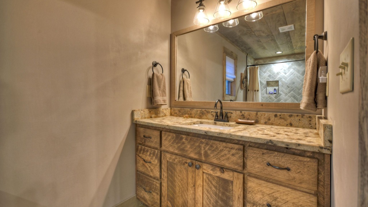Photo of Bathroom in Blairsville