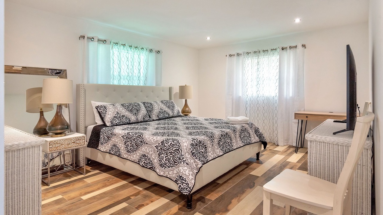 Photo of Bedroom in Pompano Beach