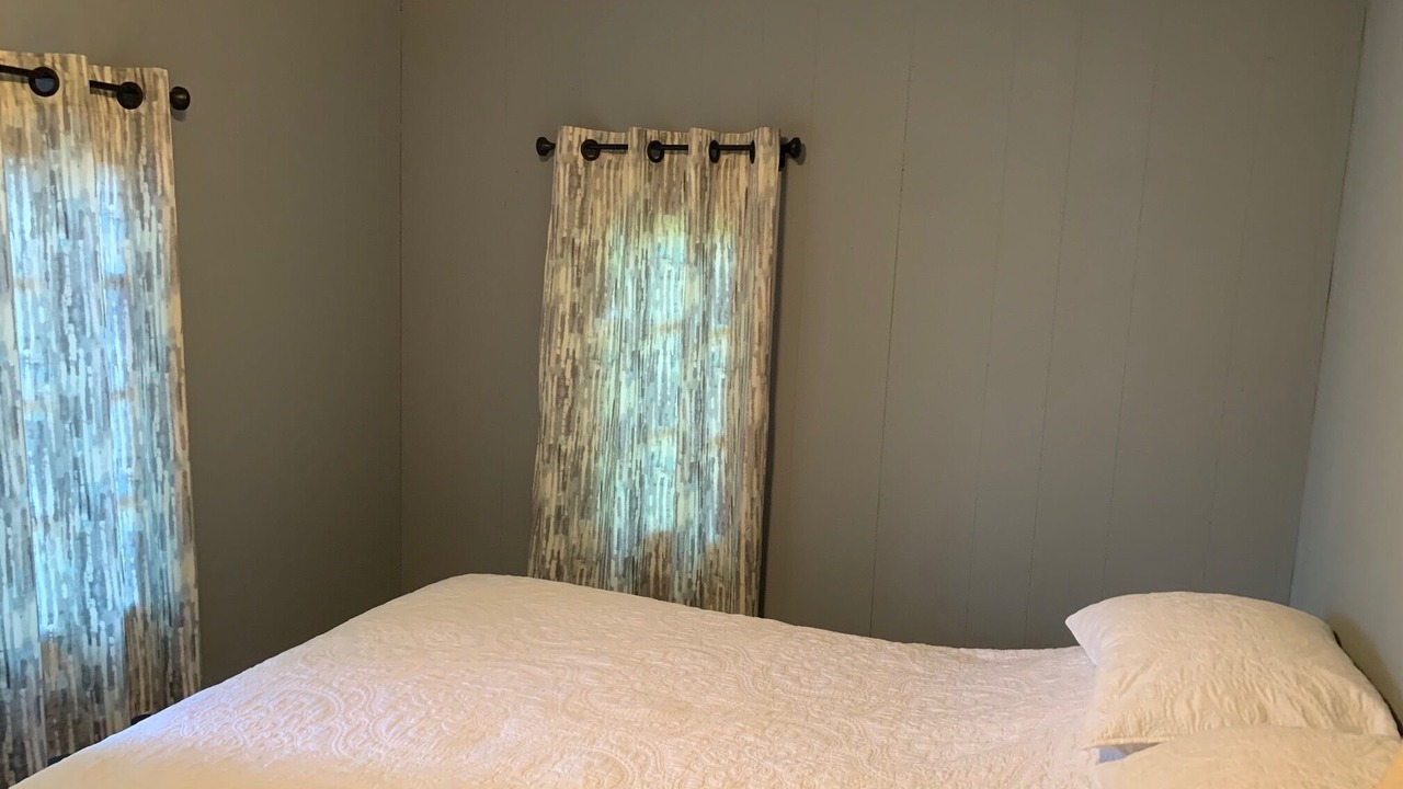 Photo of Bedroom in Severn