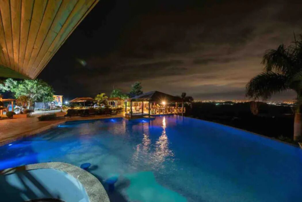 Photo of Outdoor in Pedro Brand