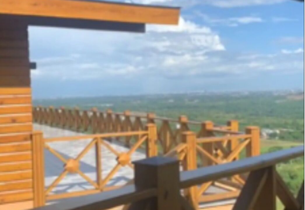 Photo of Outdoor in Pedro Brand