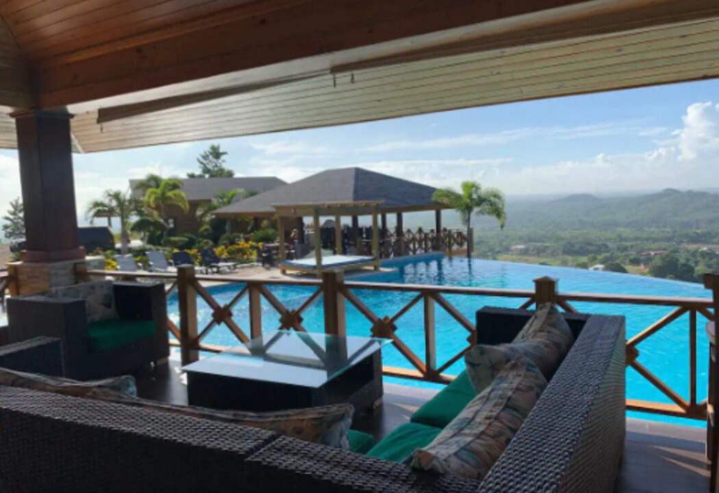 Photo of Outdoor in Pedro Brand