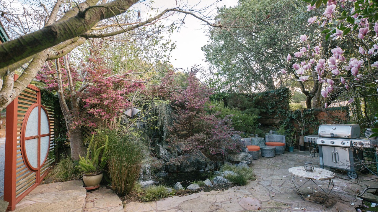 Photo of Patio Balcony in Strawberry