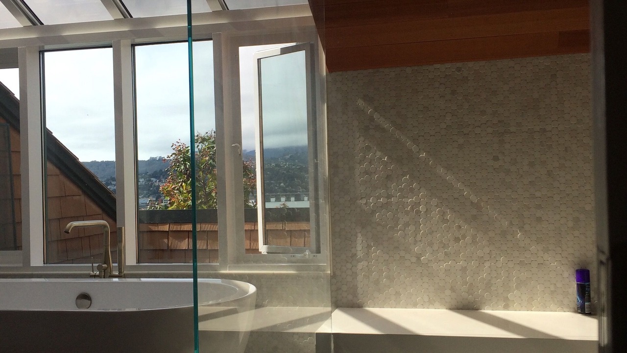 Photo of Bathroom in Strawberry