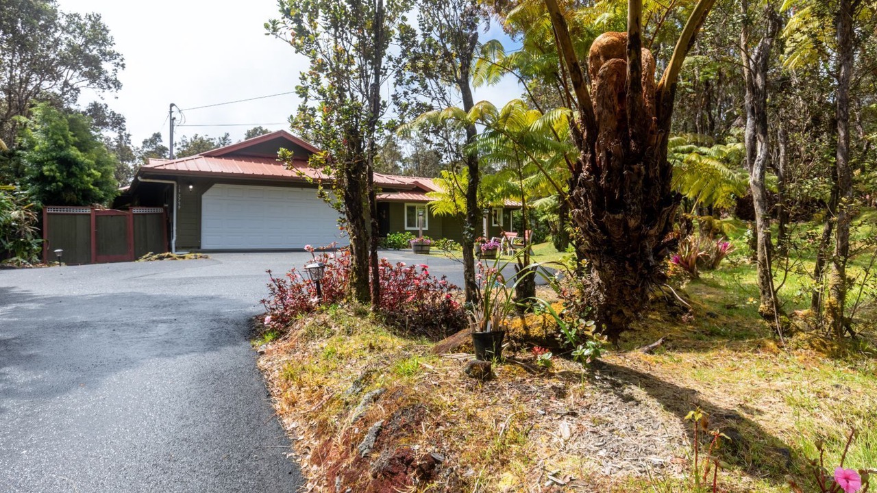 Photo of Outdoor in Volcano