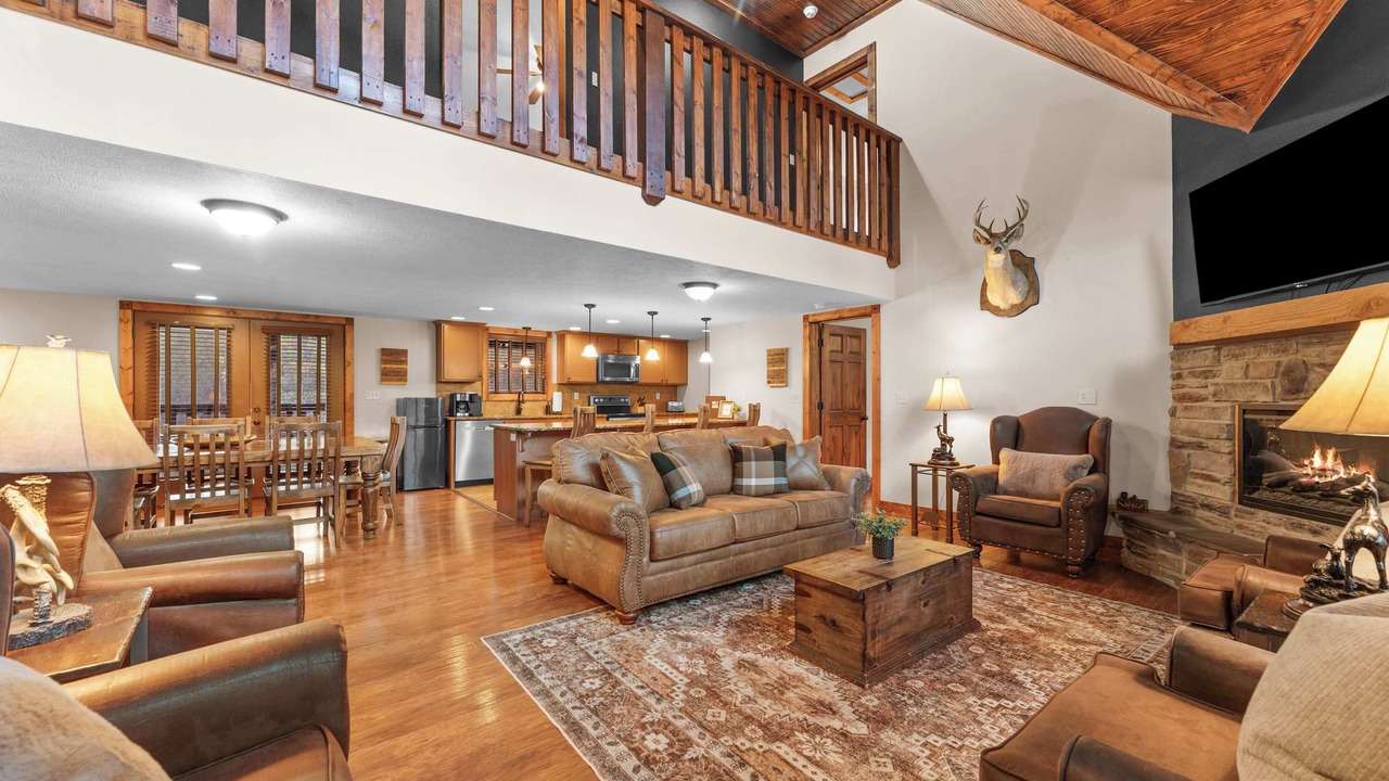 Photo of Bedroom in Reeds Spring