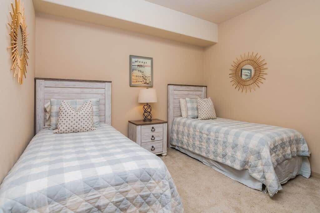 Photo of Bedroom in Branson West