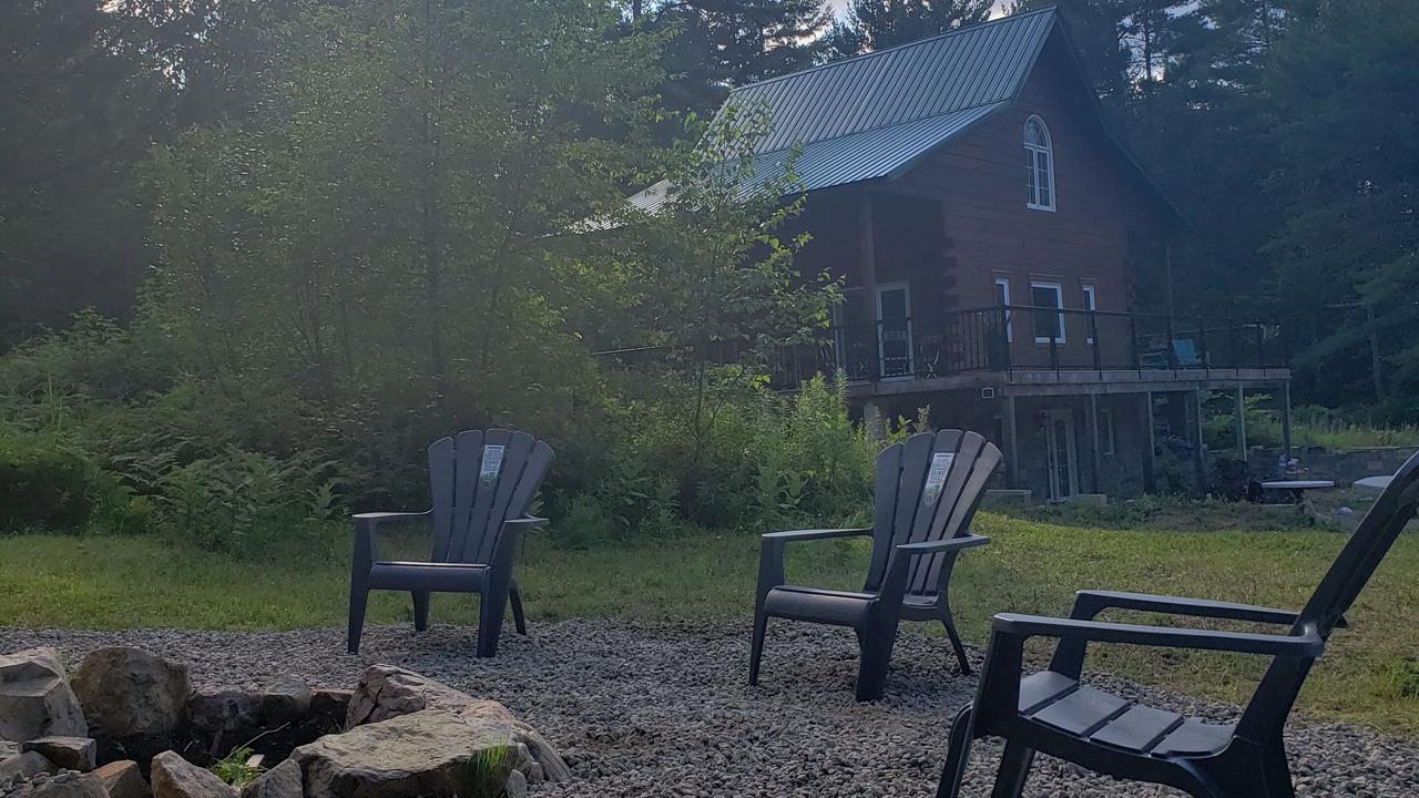 Photo of Outdoor in McArthurs Mills