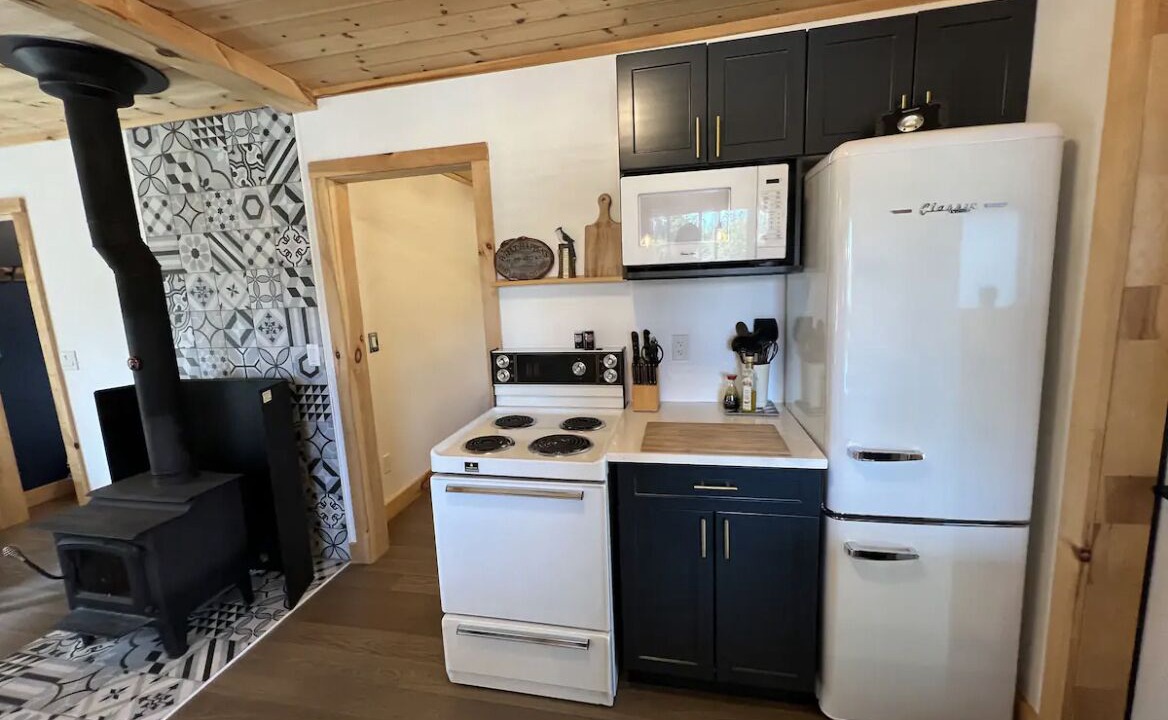 Photo of Kitchen in Miller Lake