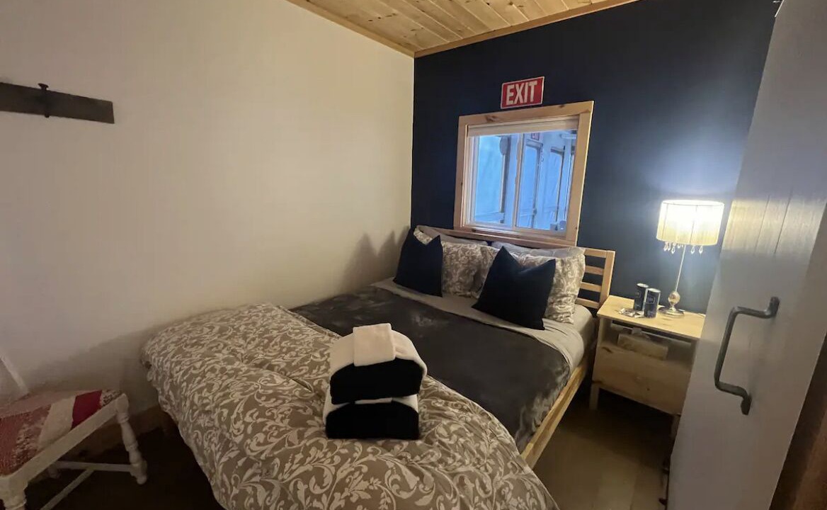 Photo of Bedroom in Miller Lake