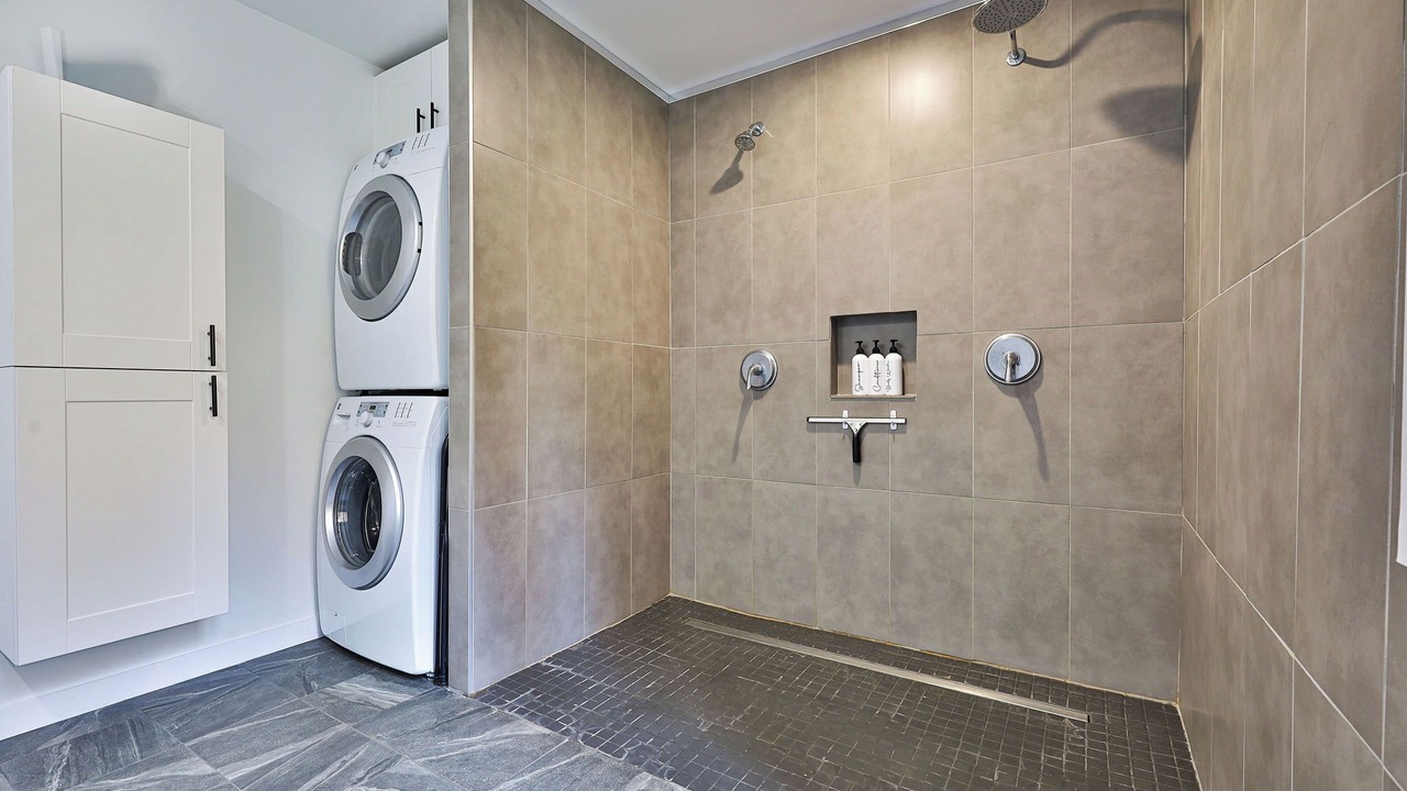 Photo of Bathroom in Saint-Joseph-de-Coleraine