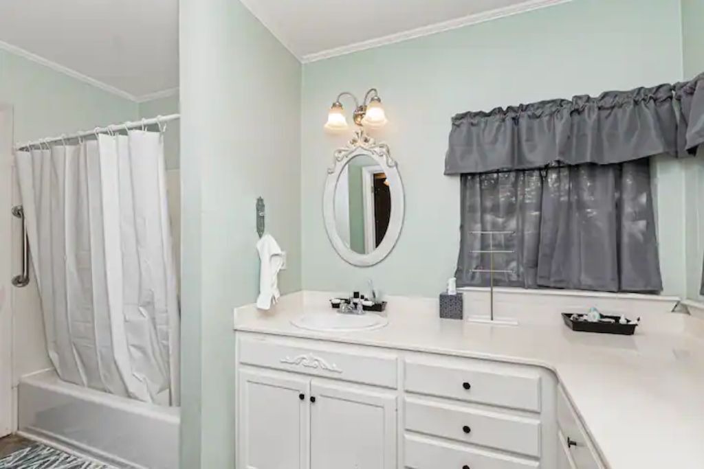 Photo of Bathroom in Mid City South
