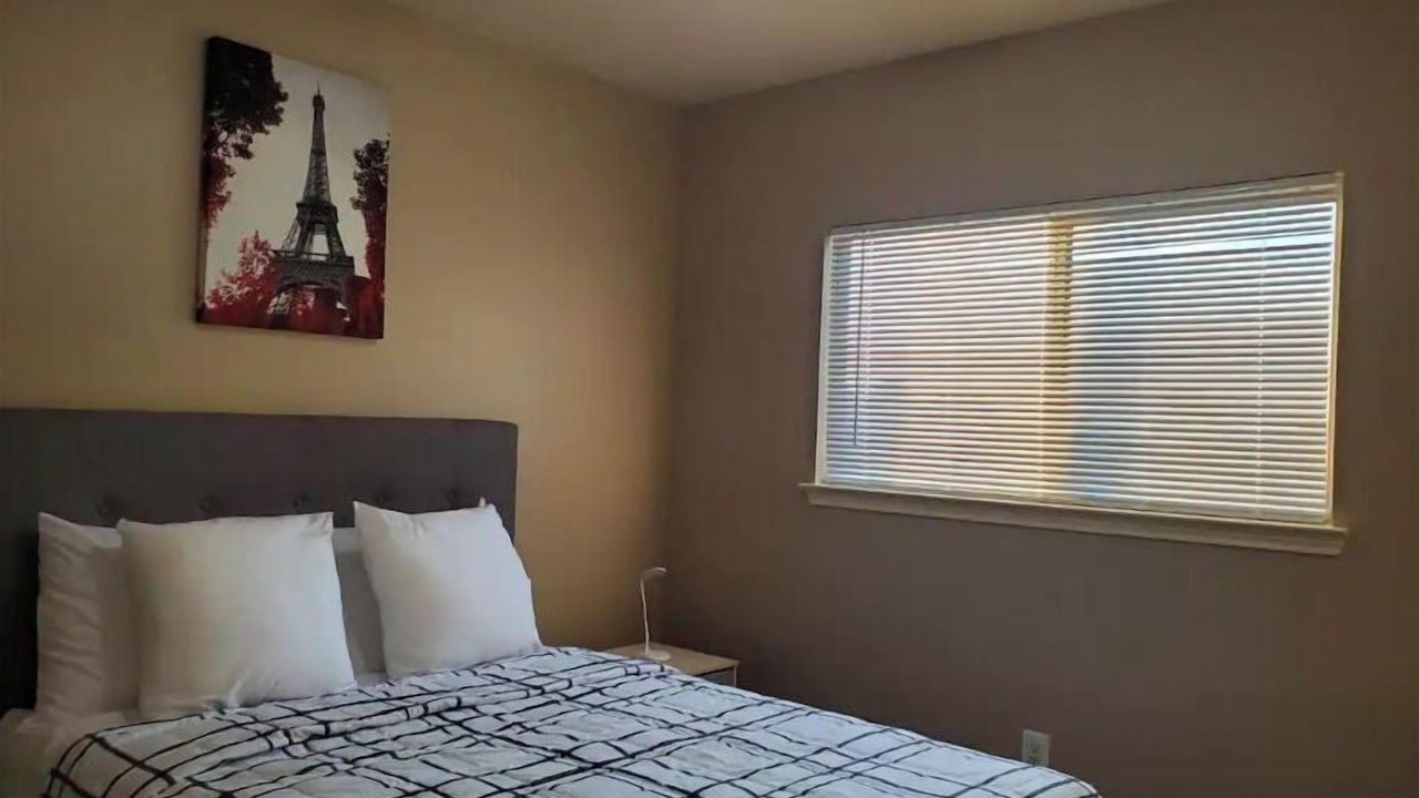 Photo of Bedroom in Barker