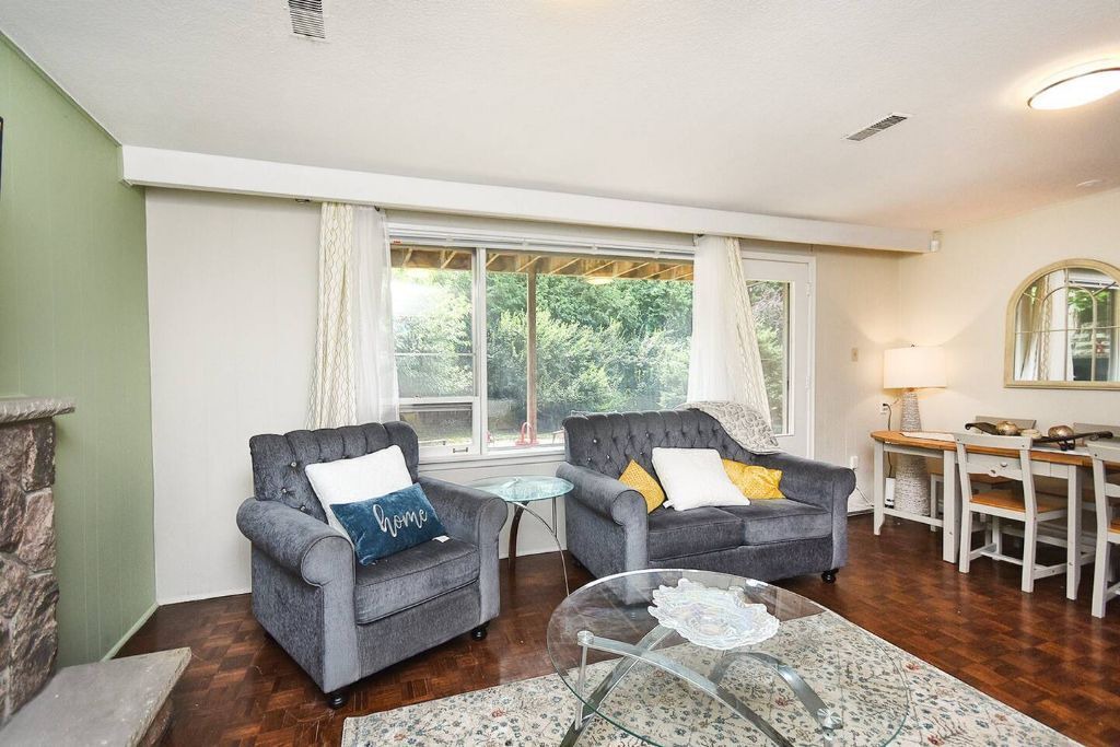 Photo of Livingroom in St. Andrews