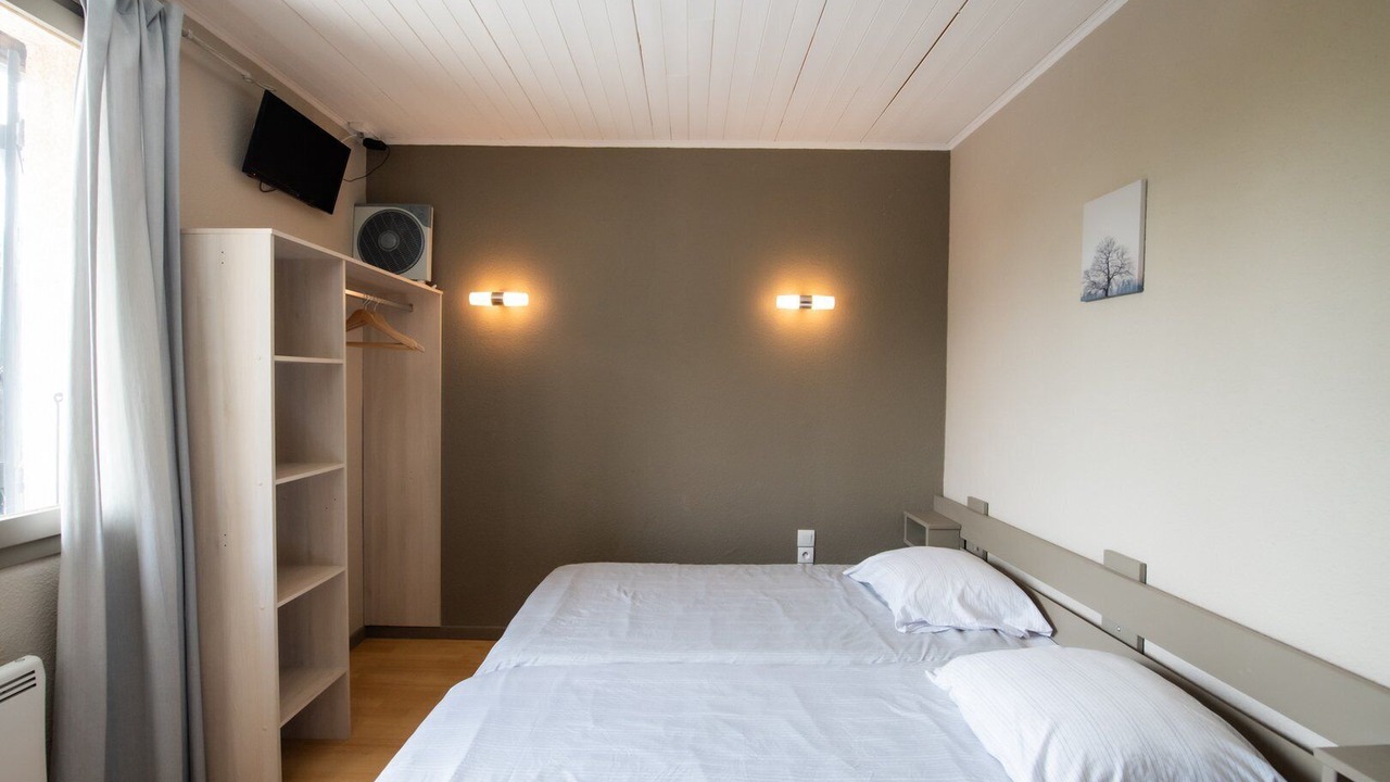 Photo of Bedroom in Genay