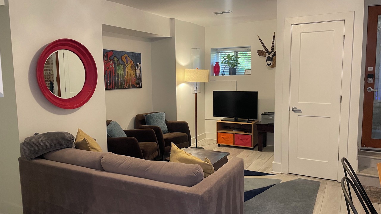 Photo of Livingroom in Columbia Heights
