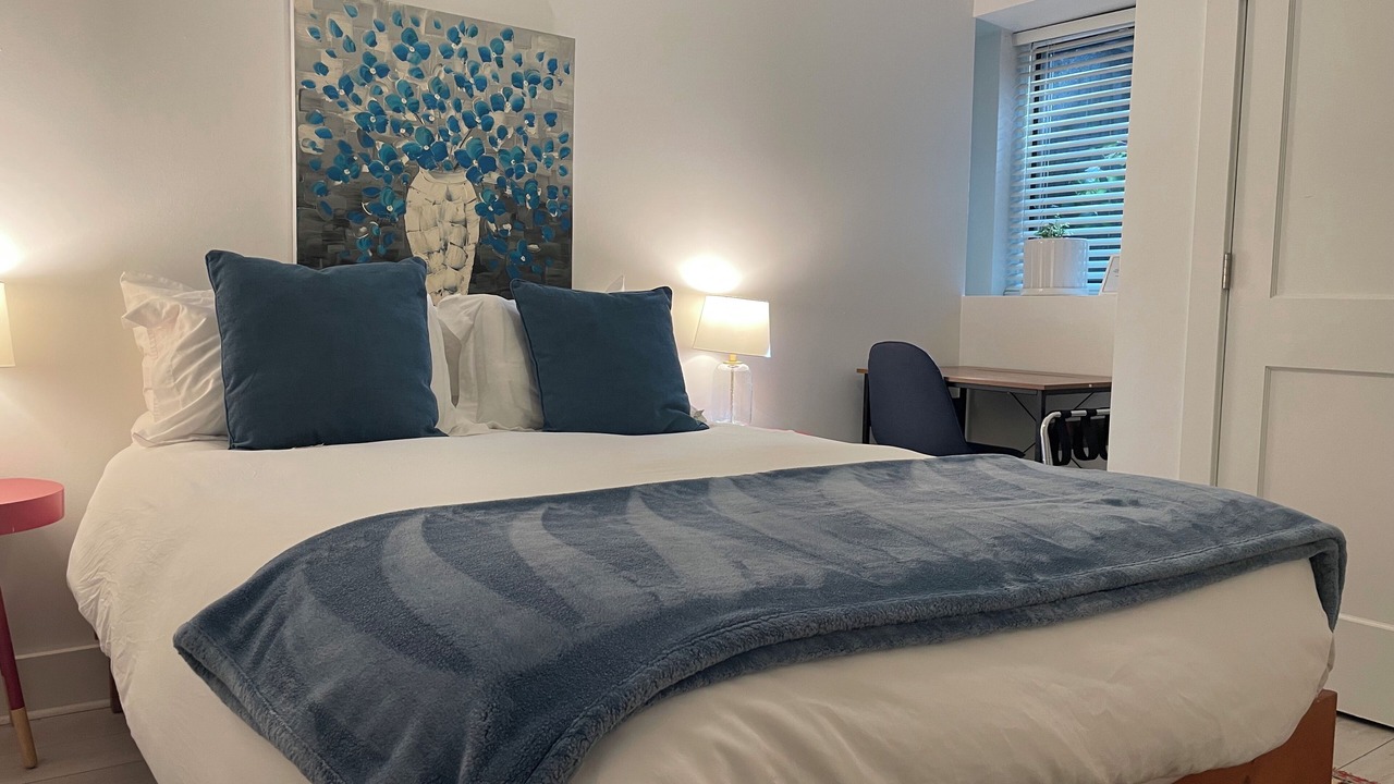 Photo of Bedroom in Columbia Heights