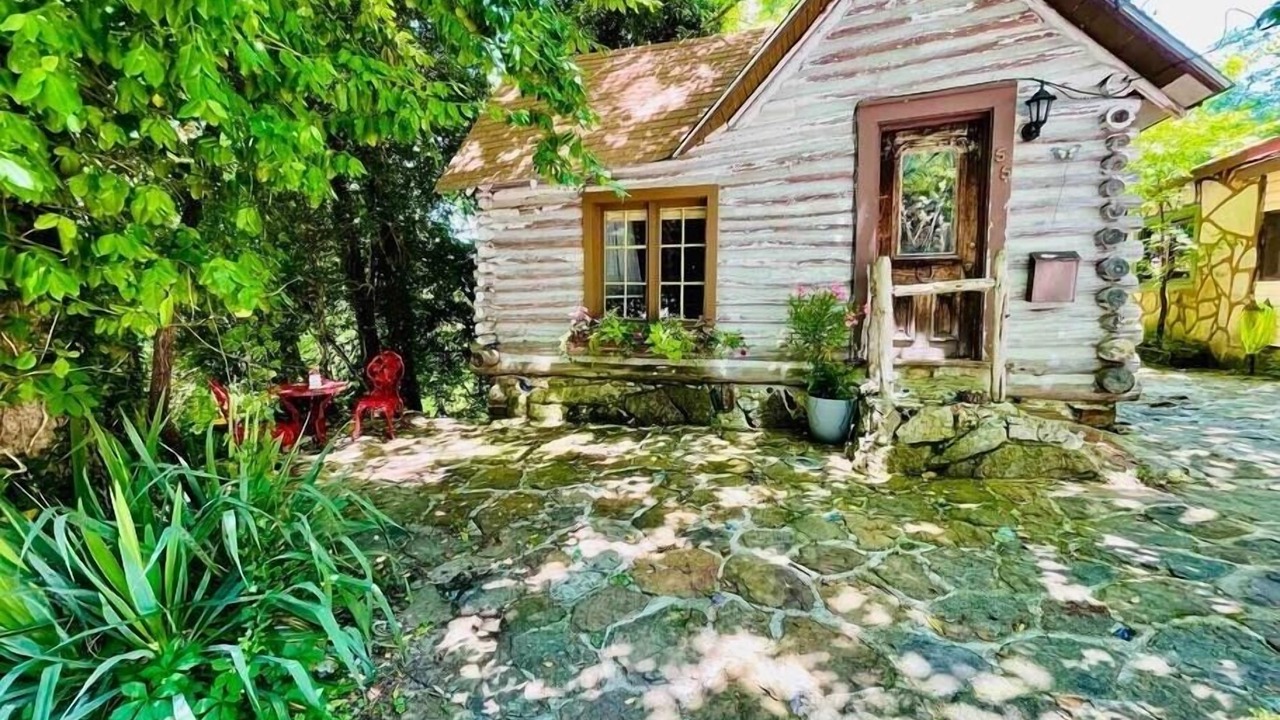 Photo of Others in Eureka Springs Historic District