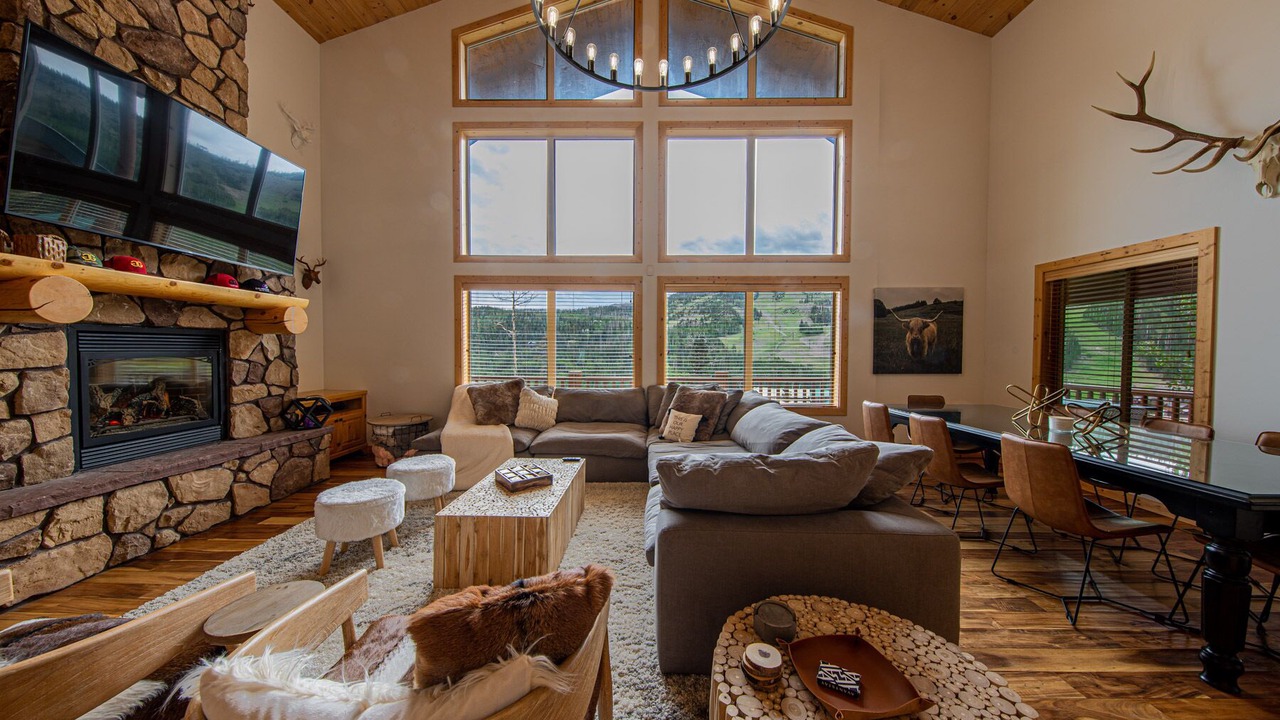 Photo of Livingroom in Brian Head