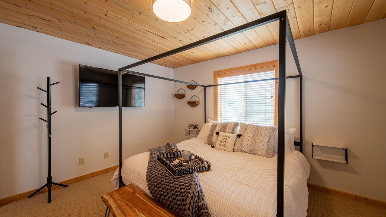 Photo of Bedroom in Brian Head
