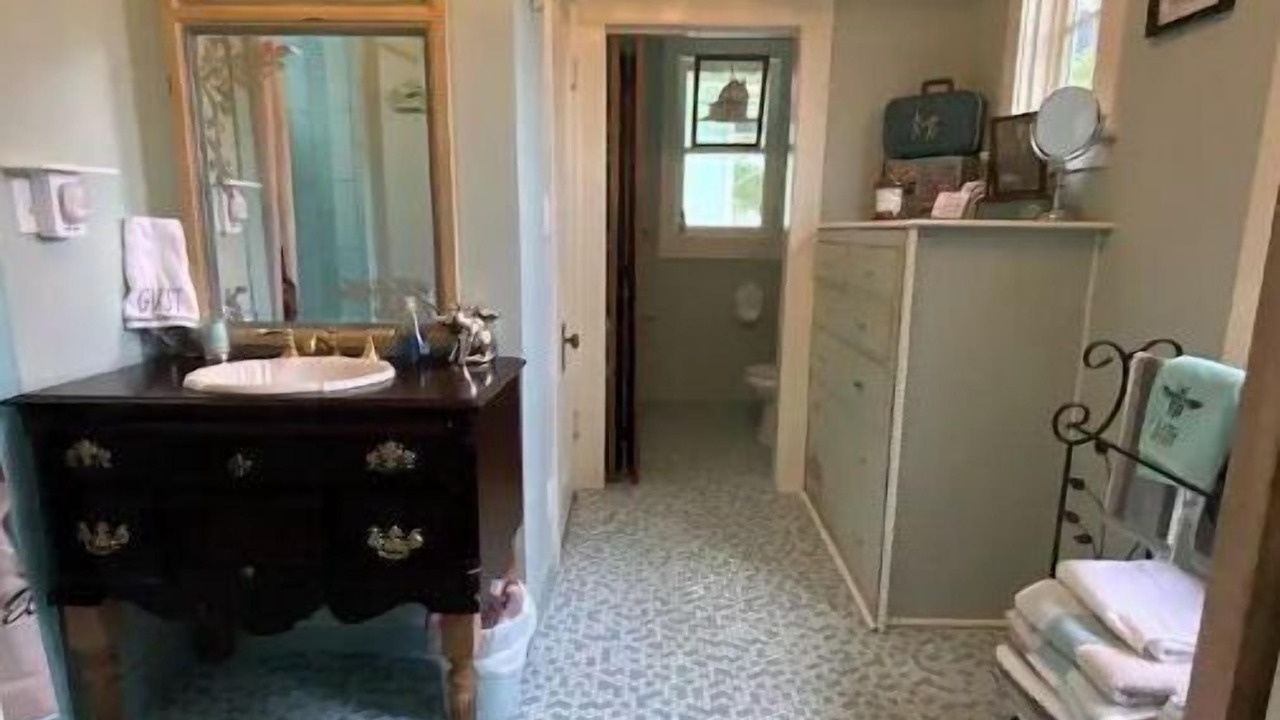 Photo of Bathroom in La Grange