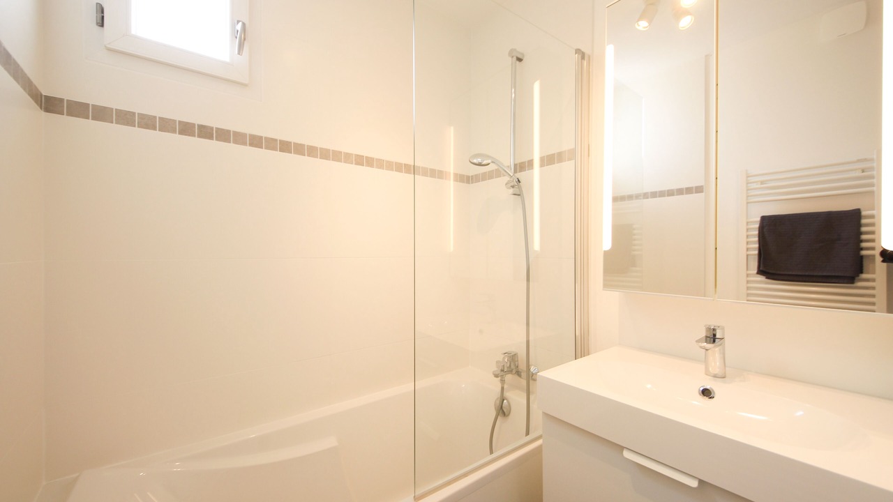 Photo of Bathroom in Malakoff