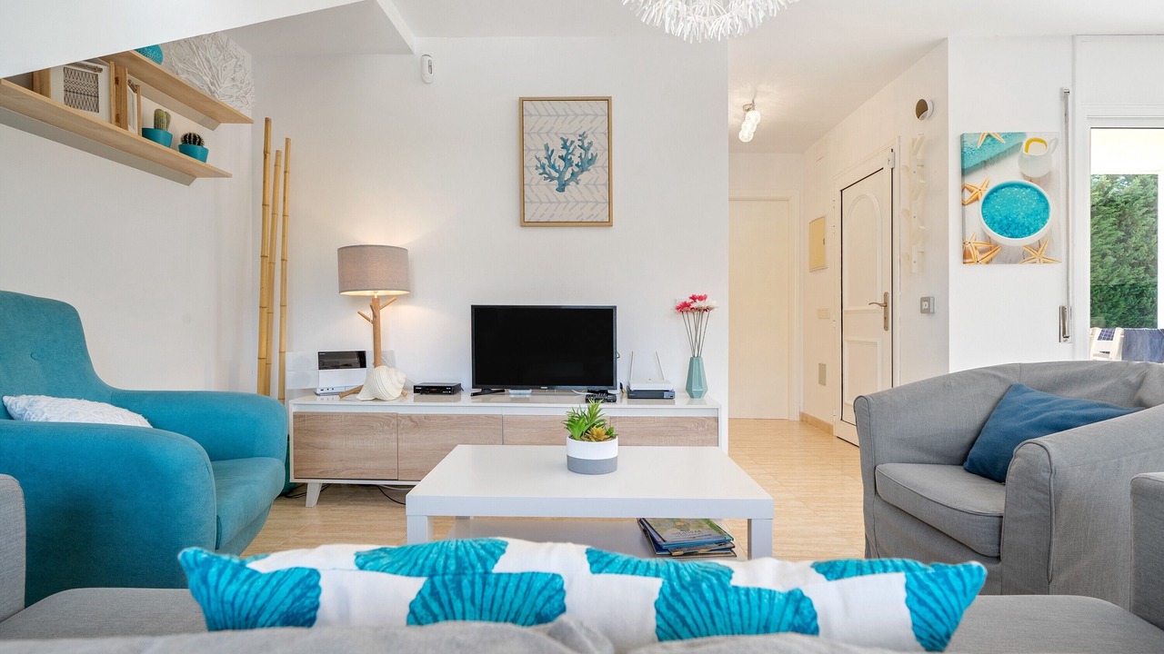 Photo of Livingroom in Les Tres Cales