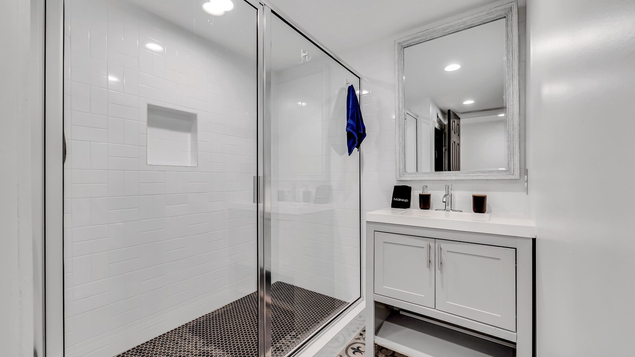 Photo of Bathroom in Candler-McAfee